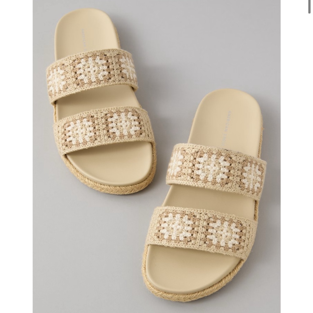 AE Crotchet Straps Sandals